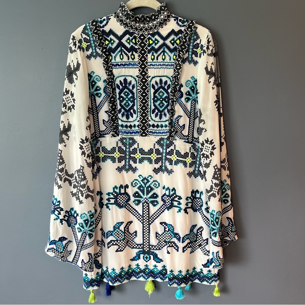 NWOT Rococo Sand Bell Sleeve Embroidered Mini Dress - Picture 2 of 8